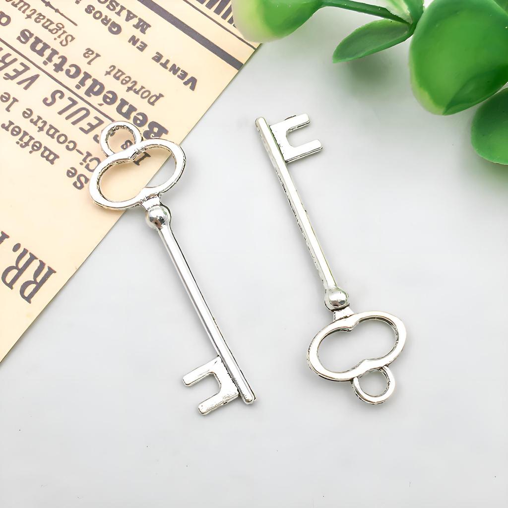3-Color DIY Alloy Retro Key Jewelry Pendants