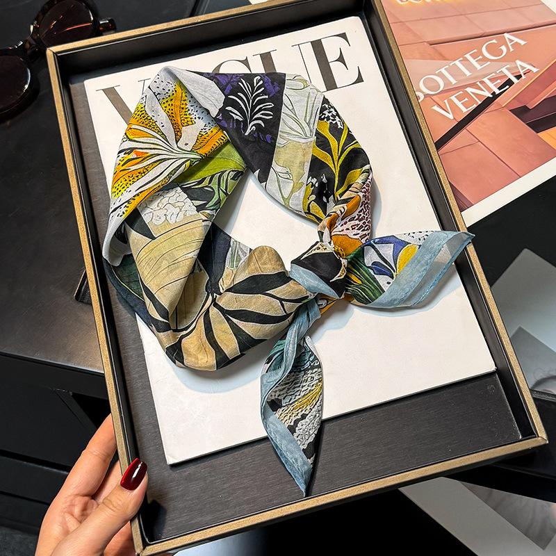 30% Silk 70% Cotton Scarf Women Square Neck Shawls Wraps for Ladies Foulard Scarves Pashmina Female Hijab Bandana Bufanda 70cm