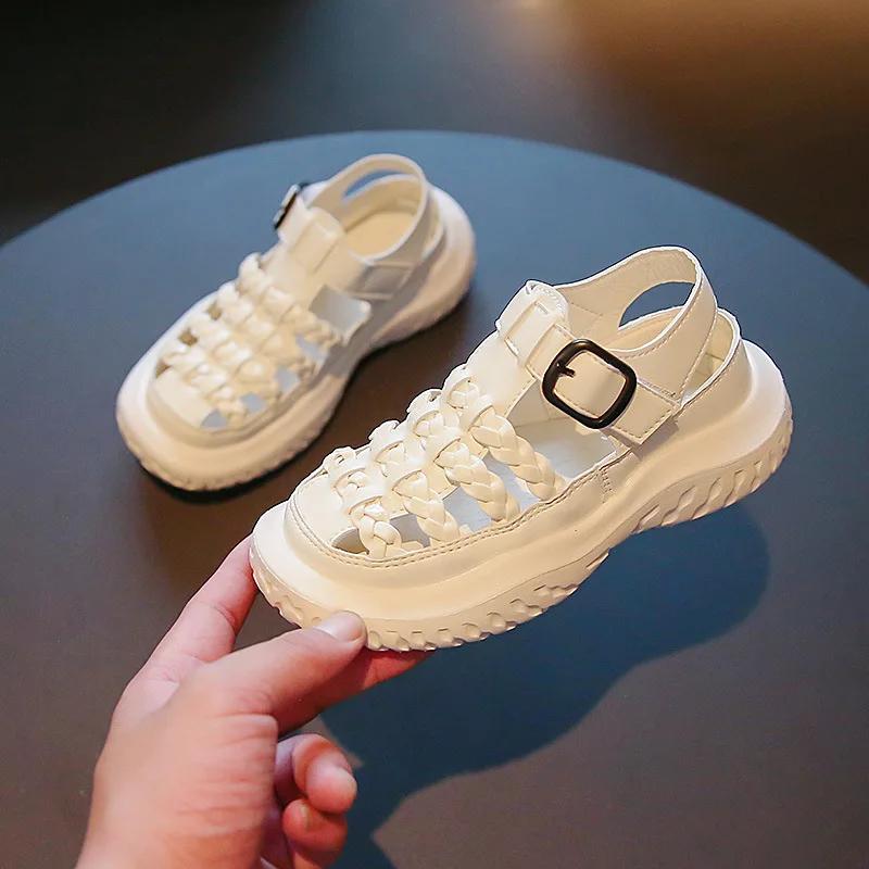 Fashion 2025 Summer New Children Sandals for Girls Fashionable Korean Style Soft Bottom Anti-slippery Versatile Woven Roman Beach Shoes