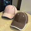 New stylish plain brimmed baseball cap with wide brim for spring and autumn, unisex, curved brim, fashionable and versatile