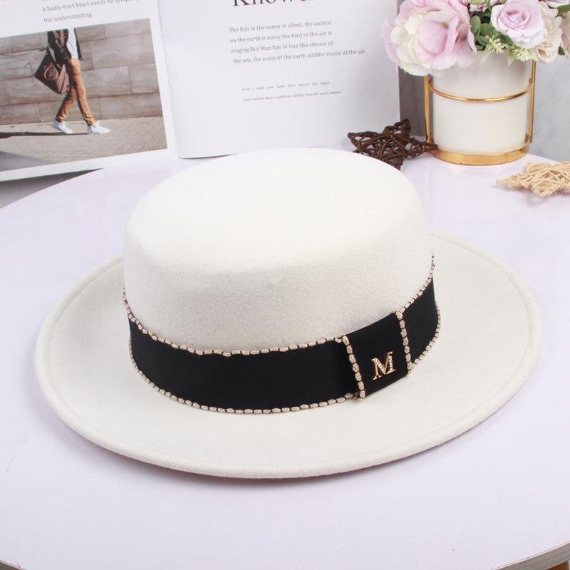 Wool French celebrity white flat top top top hat, female British retro fashion Hepburn hat