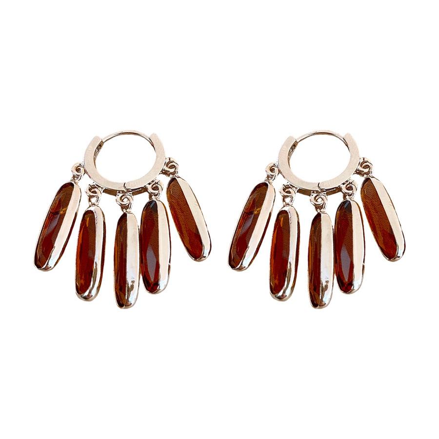European and American vintage-style oval-shaped coffee-colored diamond-studded tassel earrings, exuding a luxurious and sophisticated vibe,