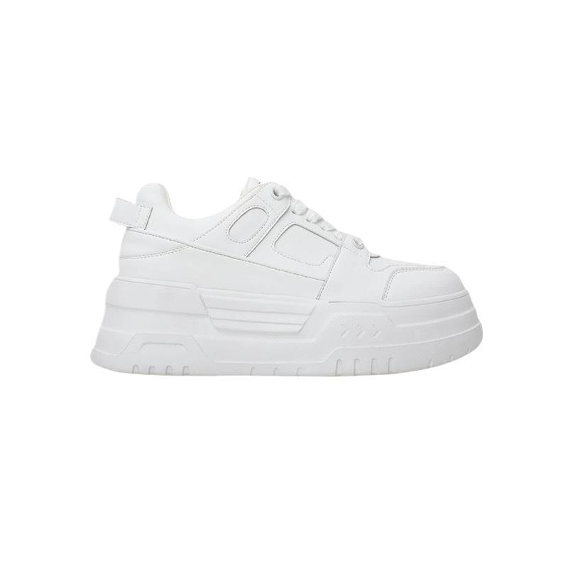 2025 новые Zhao Ruth, те же самые увеличивающие рост маленькие ароматные высококачественные маленькие белые туфли с толстой подошвой универсальные ветровые туфли для кампуса