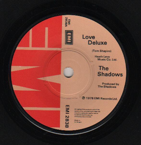 7-дюймовая пластинка SHADOWS Love Deluxe EMI2838 EMI 1978 UK Rock Б/у