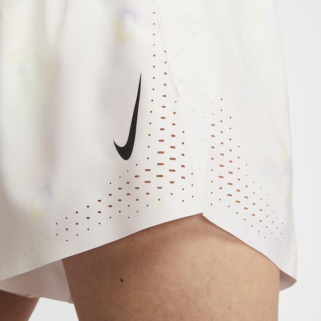 Nike Женские беговые шорты AEROSWIFT IF1426-101