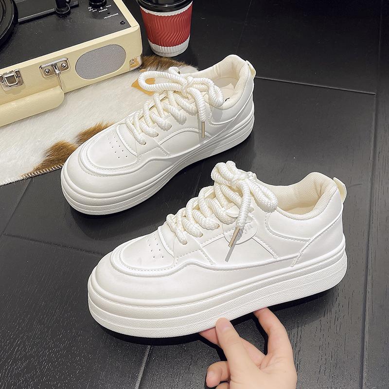 Fashion 2024 New Spring/Summer/Autumn Little White Shoes New Women's Thick Sole Inner Elevated Sports Board Shoes Trendy Casual Shoes