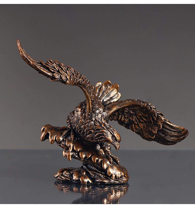 Bronze Antique Eagle Wine Cabinet Ornament for Living Room