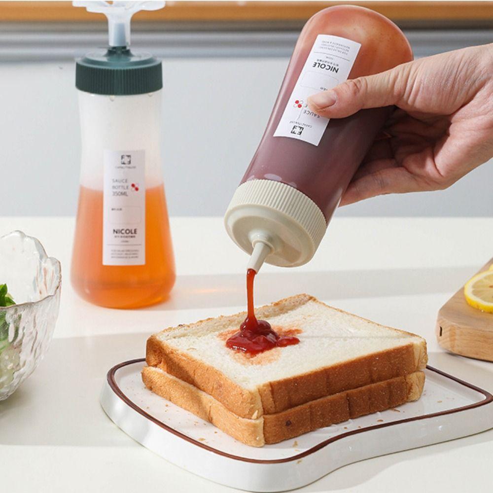 Kitchen Supplies Squeeze Sauce Bottles Plastic Condiment Bottles Durable Graduated Squeeze Bottle