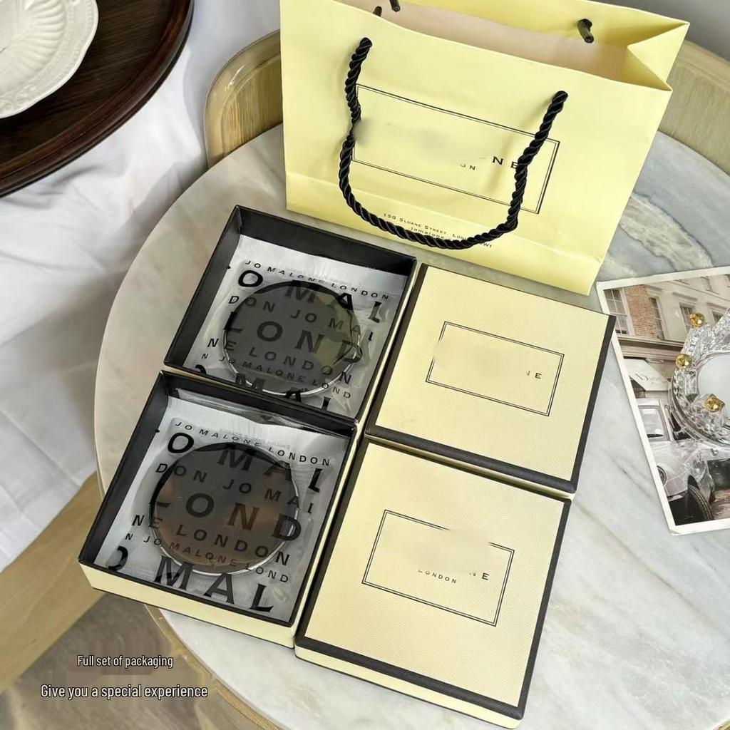 Набор автомобильного диффузора Jo Malone - Ароматизированный кулон с ароматом фрезии и лайма и базилика