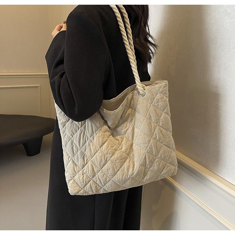 Autumn and Winter Cotton Clothing Bag Casual Fashion Tote Soft Leather Bag Ins Japanese Large-capacity Canvas Shoulder Messenger Bag