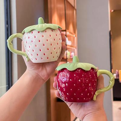Милая фруктовая керамическая чашка с клубникой, подарочная коробка, кружка для девочки, высокая ценность, для дома, для завтрака, кофейная чашка, подарок на день рождения