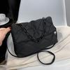 Fashion Chain Crossbody Bags Women Winter Cotton Padded Quilted Shoulder Bags Casual Large Capacity Simple Female Handbags