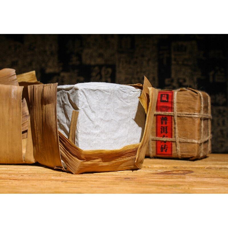 Натуральный сырой чайный кирпич Юньнань Пуэр 500 г сырой чайный кирпич Пуэр Полезный напиток