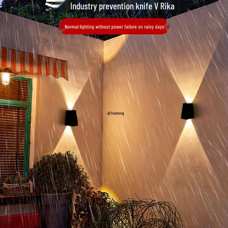 Qicheng Waterproof Solar Wall Washer Light for Outdoor Courtyard, Fence, Villa, and Garden Decoration