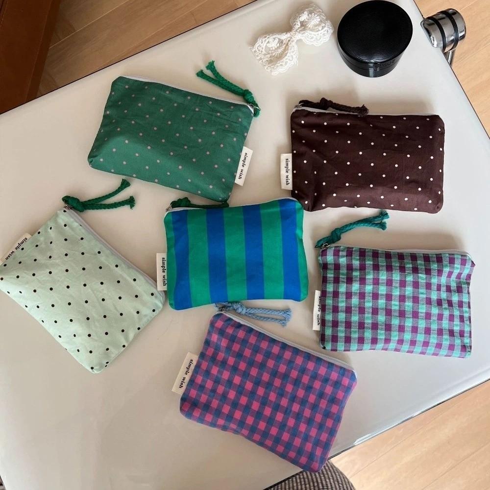 Plaid Striped Makeup Bag Portable Cosmetics Organizer Clutch Bag Mini Cosmetic Pouch Women