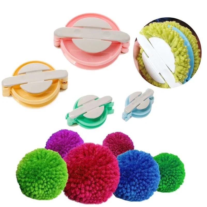 4 Sizes Wool Ball Maker Knitted Tools Yarn Pompon Wool Plush Ball Set Fluff Ball Weaver Wool Ball Pompoms Ball Weaver Tools