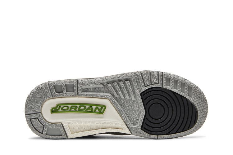 Детские кроссовки Jordan 3 Retro Chlorophyll (GS) Светло-серо-дымчатый/Хлорофилл-Черный-Белый