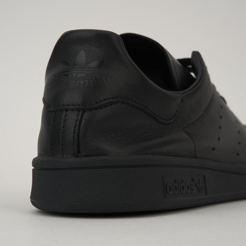 adidas Кроссовки Stan Smith Decon Triple Black Unisex Core-Black IE9117