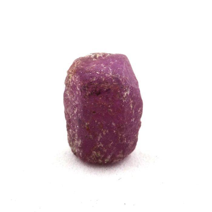 Pierres et Minéraux. Rubis. 4.67 ct. Kiteto District, Manyara Region, Tanzanie.