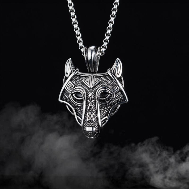New Titanium Steel Wolf Head Accessory Nordic Viking Titanium Steel Hip Hop Necklace for Men