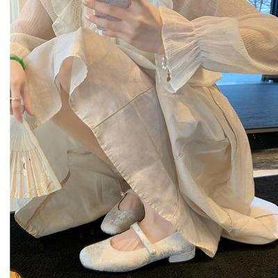 Виноградная мать имеет тот же национальный стиль, новый китайский стиль с ципао, туфли Мэри Джейн, жемчужный однословный с квадратным носком жаккардовый толстый каблук поет