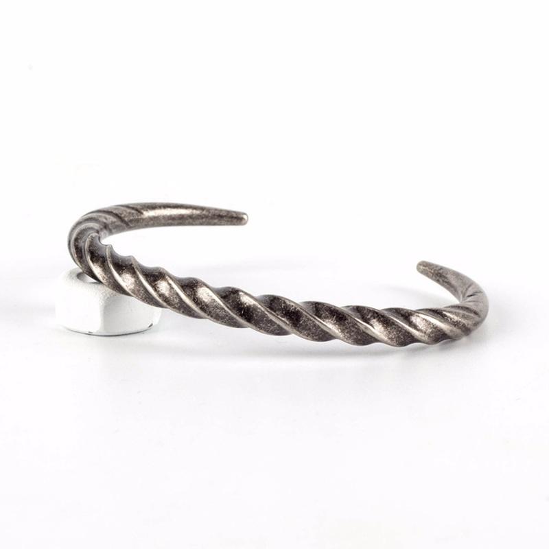 Twist Horn Ox Concise Nordic Bracelet Retro Mobius Ring Bracelet Lovers Open The Joker Bracelet