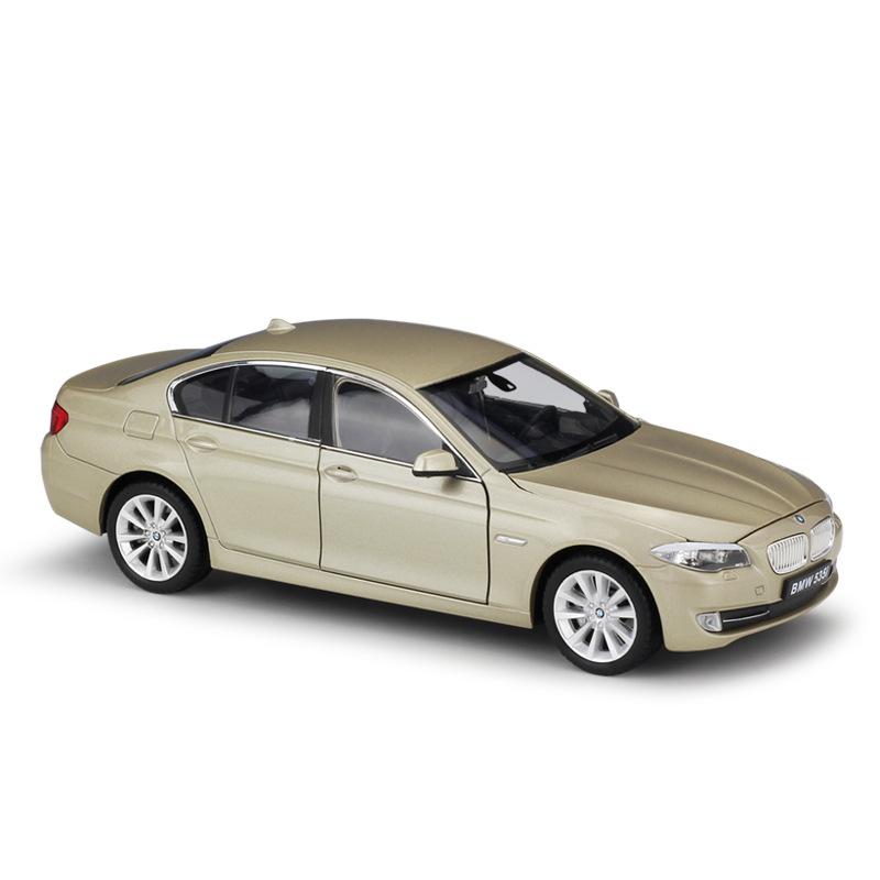 Welly 1/24 BMW 5 серии 535i Литой Модель Автомобиля Металлическая Литая Игрушечные Транспортные Средства Модель Автомобиля Высокая Симуляция Коллекция Детская Игрушка Подарки
