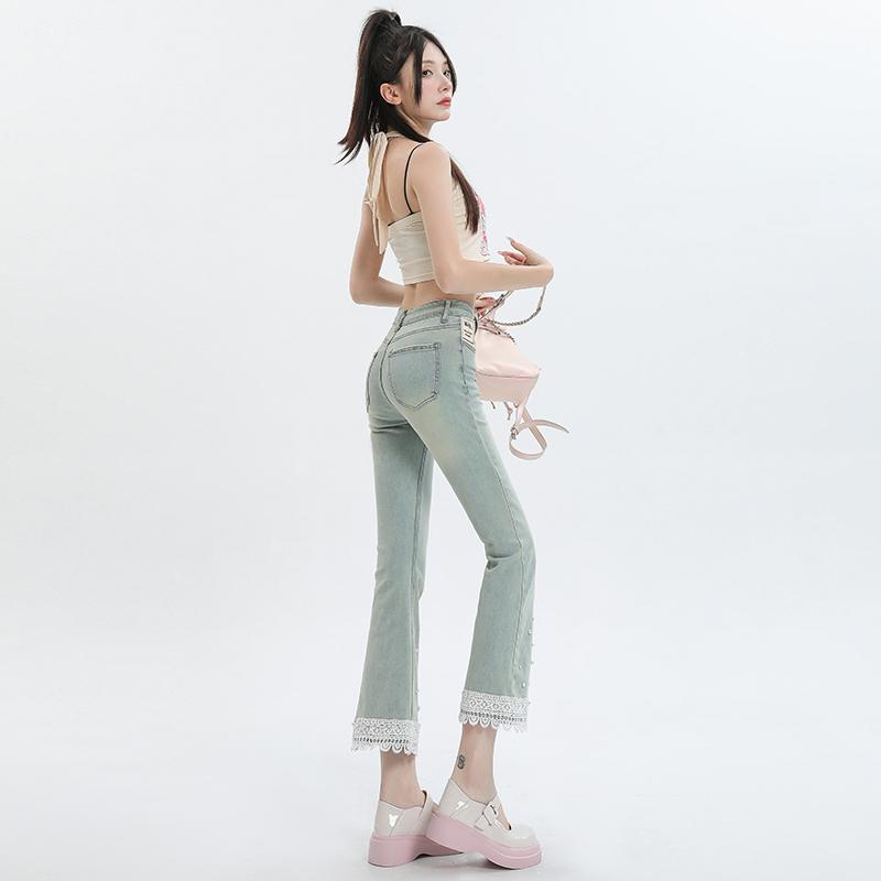 Ge Dijie Women's Petite Lace Trimmed Elastic Nine Quarter Denim Pants