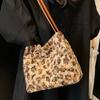 Leopard Print Large-capacity Plush Bag Women's 2025 New Autumn and Winter Korean Version Ins Foreign Style Tote Bag Shoulder Messenger Bag