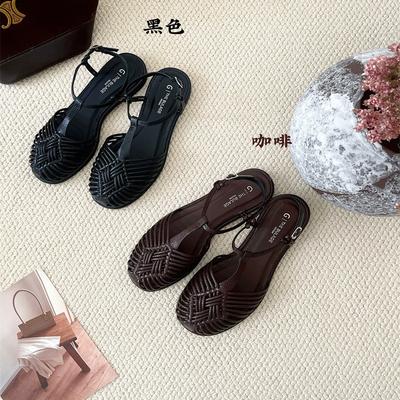 Женская обувь – Сандалии