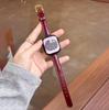 Премиальный кожаный ремешок с масляной отделкой для Apple Watch 49 46 45 44 42 41 40 мм Подарок девушке для всех моделей IWatch S11 S10 S9 S8 S7