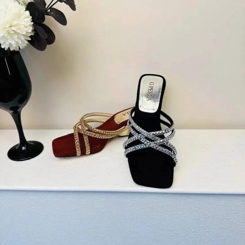 Роскошные женские туфли со стразами 2025 Новые корейские модные женские шлепанцы с леопардовым принтом Модные уличные шлепанцы на высоком каблуке