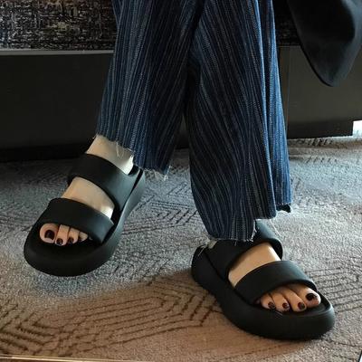 Женская обувь – Сандалии