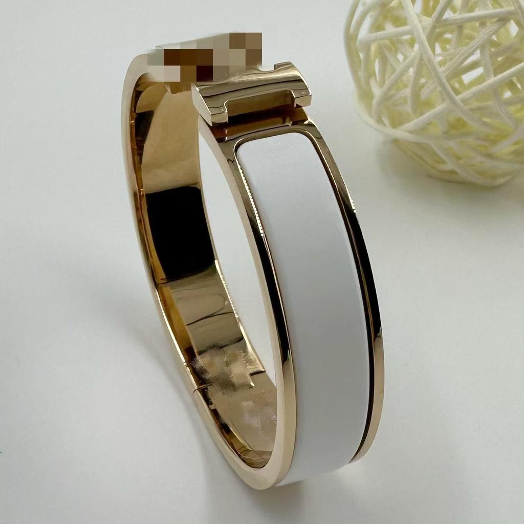 Браслет-бэнгл из эмалированной титановой стали 12 мм с буквой H - Европейский и американский модный браслет