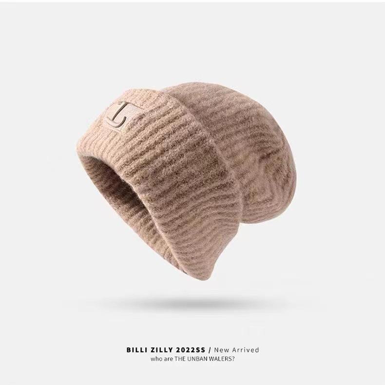 Korean Style Women's Winter Hat: Fashionable Rabbit Wool, Velvet-Lined, Warm Knitted Pullover.