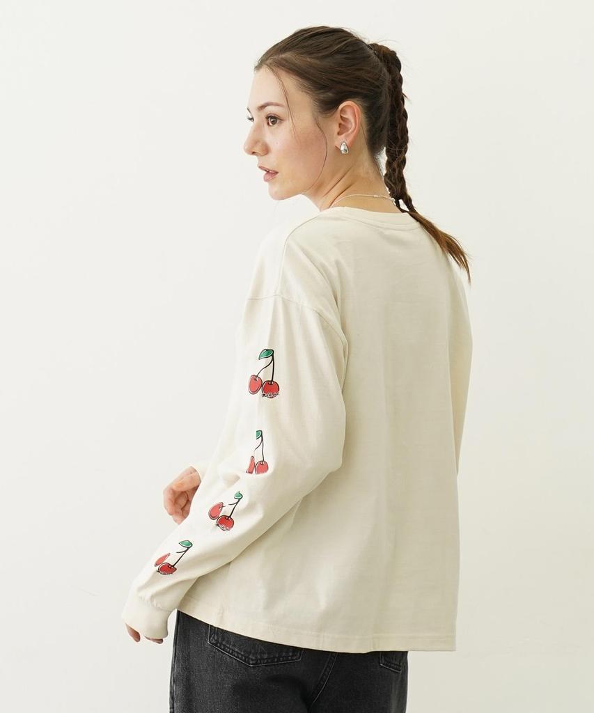 Milkfed Casual Side Cherries Wide Long Sleeve Tee in Off White Women's