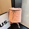 Niche Design Bucket Bag Summer New Fashion Messenger Bag Is Now Popular Diamond Bag