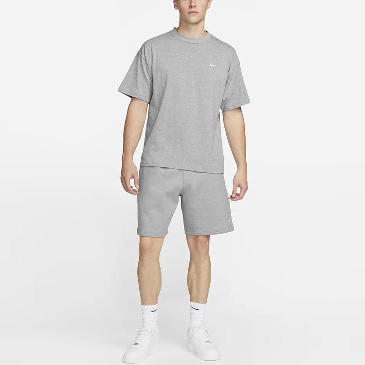 Nike Флисовые шорты Solo Swoosh темно-серые, вересковые/белые мужские уличная одежда DV3055-063