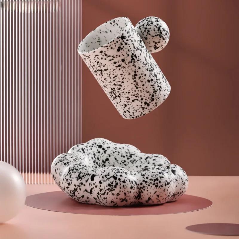 Главная Керамическая кружка Креативная форма Завтрак Кофейная чашка Пара Молочная чашка 280 мл Кофейная кружка Украшение гостиной Обеденная посуда