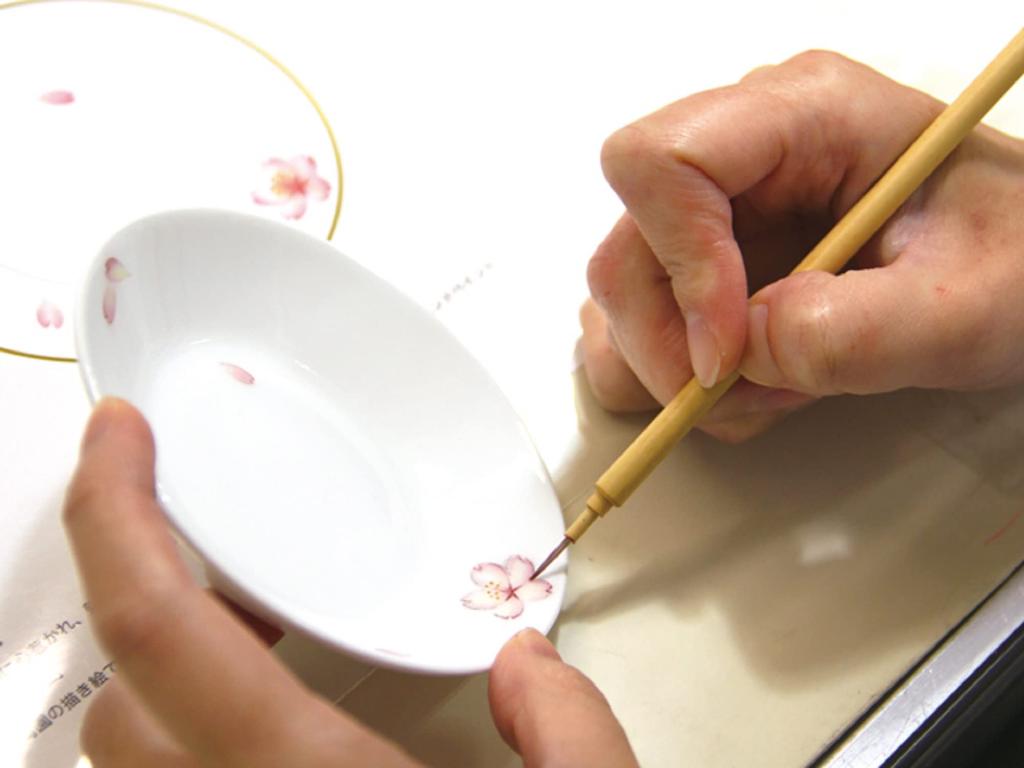 Okura Pottery [Hand-painted] Sakura Small Plate, Made In Japan, 50CS/C303