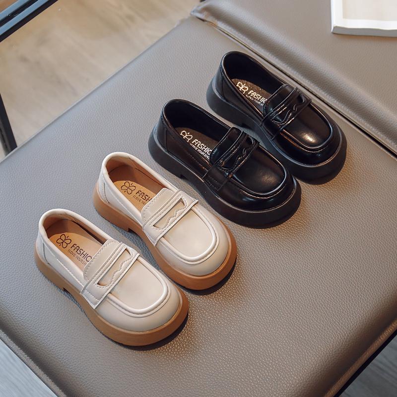 Обувь для школьной формы в Великобритании 2024 года, новые, простые, нескользящие, с круглым носком, детские мокасины, повседневная обувь из корейского полиуретана с круглым носком