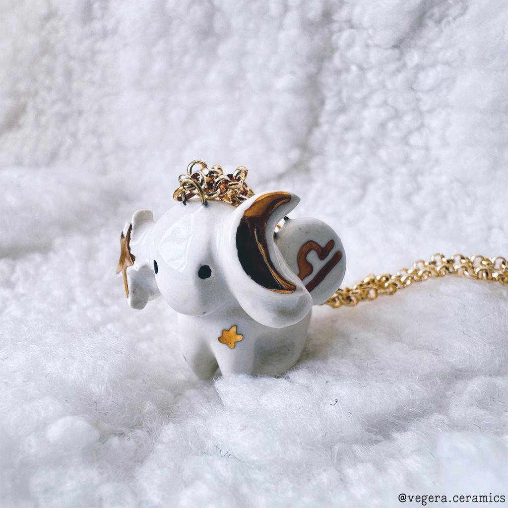 Personalized Zodiac Taurus Animal Pendant, Exquisite Necklace, Collarbone Chain, Electroplated Gold Color Retention