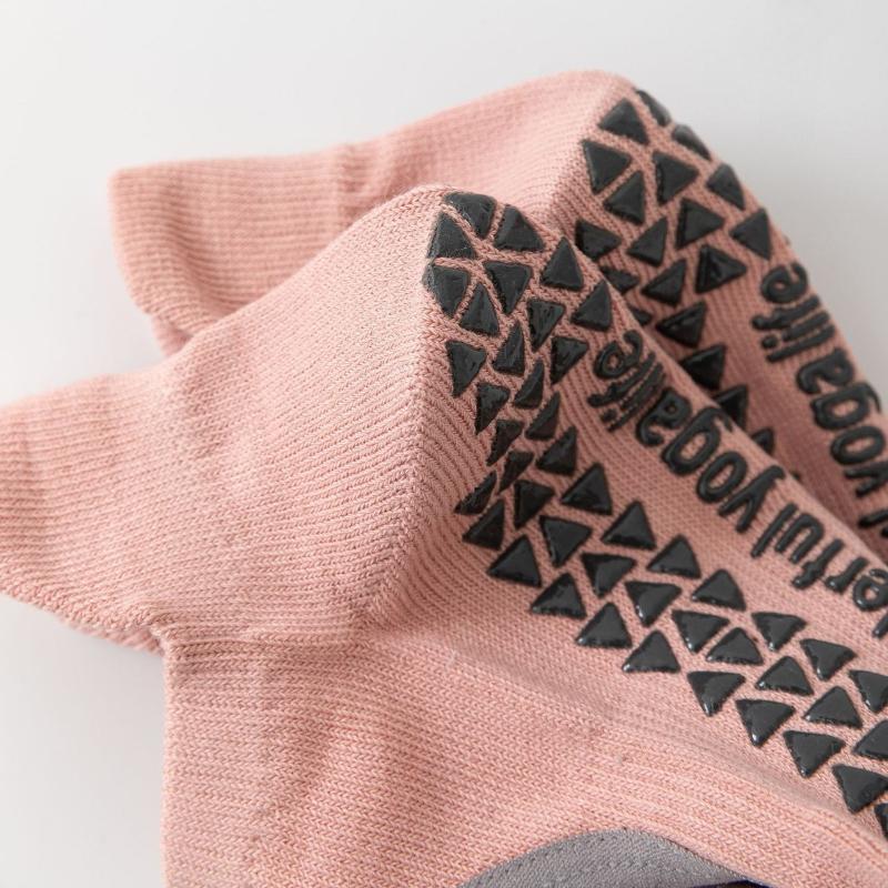 Women's Yoga Socks Pilates Sports and Fitness Socks Anti-slip Dispensing Floor Socks