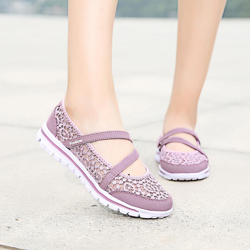Fashion Woman Mesh Flats 2025 Women Fashion Breathable Vulcanized Women's Light Ladies Sneakers Female Walking Shoes Plus Size 42