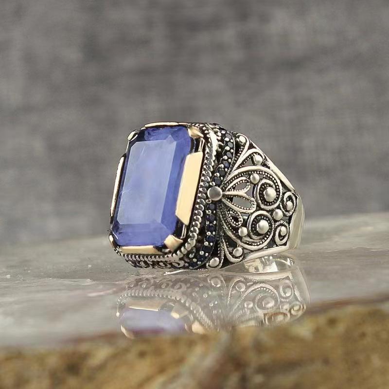 Hecheng Retro Ethnic Style Gemstone Inlaid Two-Color Ring