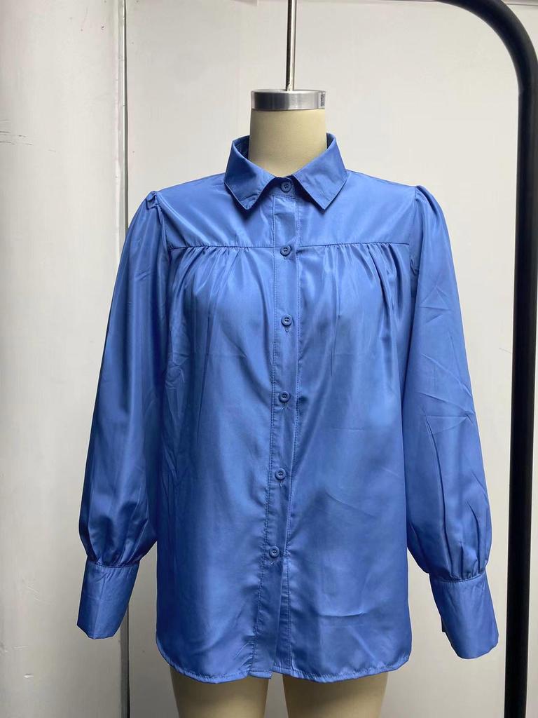 Однотонная свободная рубашка на пуговицах с плиссированными рукавами-фонариками