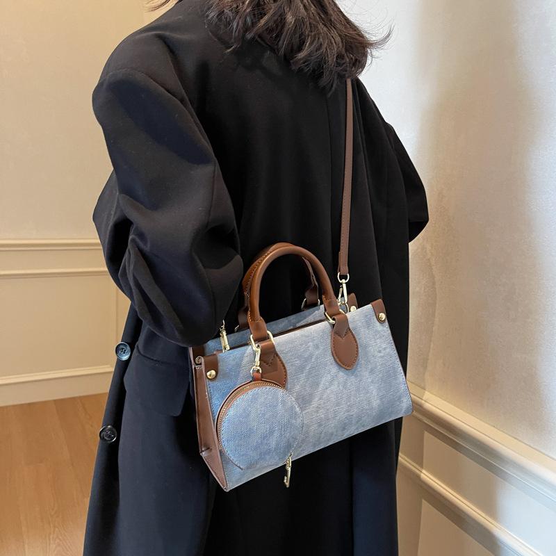 Contrasting Handbag Women's 2025 New Versatile Textured Foreign Tote Bag French Commuter High-end Crossbody Bag