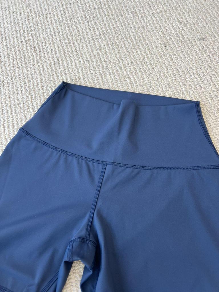 Короткие велосипедные шорты ALO Yoga с высокой талией, ощущение второй кожи - Фитнес-штаны для женщин, Подтягивающие ягодицы, Быстросохнущие