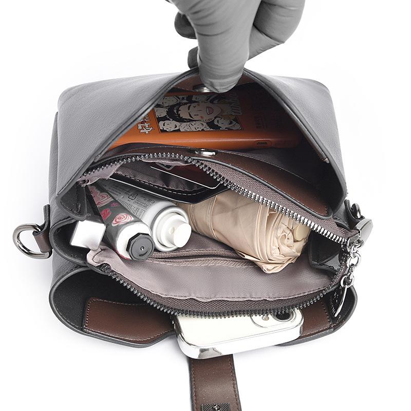 Lightweight women's simple shoulder bag, new casual shopping messenger bag, double-layer large-capacity women's bag, mother bag.