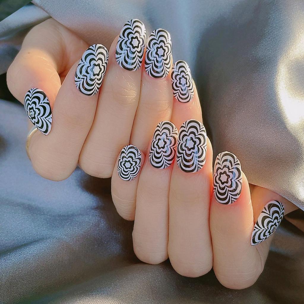 Fake Nail Patches Wearing Nails Finished Nail Patches Nail Patches Disassembly Nail Patches for Women To Take Off Nail Patches